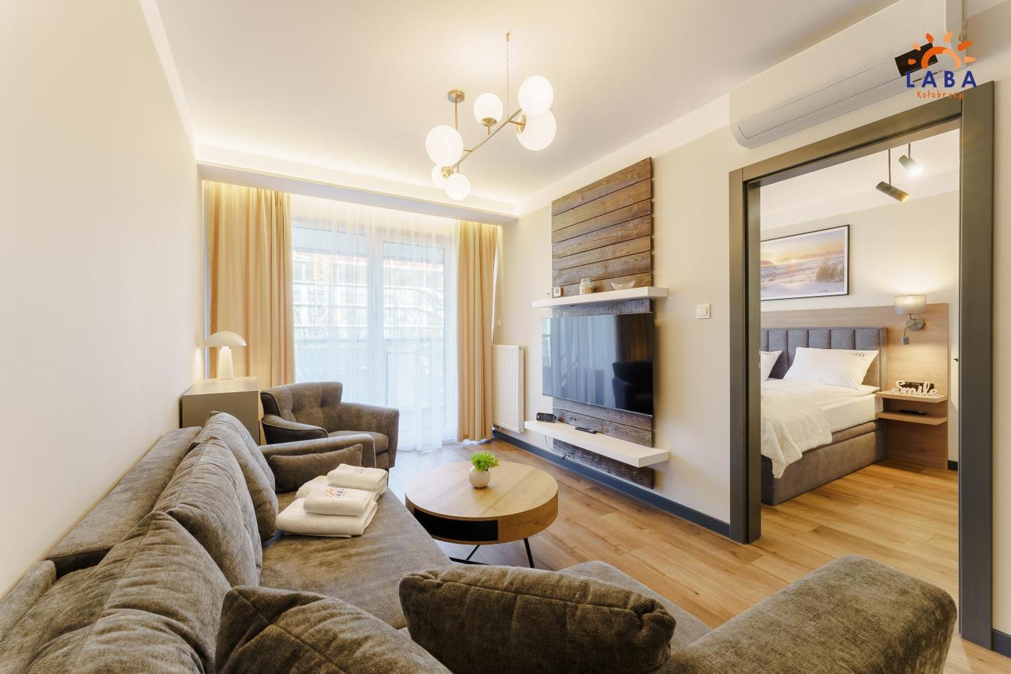 Apartment Laba Kasprowicza 20c Parking Basen Fitness Bawialnia W Cenie, Parkplatz Schwimmbad Fitness Spielzimmer Im Preis Kolobrzeg