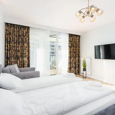 Laba Kolobrzeg Apartamenty Kasprowicza 20C Parking Basen Fitness Bawialnia W Cenie, Parkplatz Schwimmbad Fitness Spielzimmer Im Preis Exterior photo