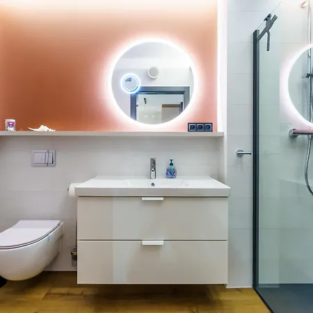 Laba Kolobrzeg Apartamenty Kasprowicza 20C Parking Basen Fitness Bawialnia W Cenie, Parkplatz Schwimmbad Fitness Spielzimmer Im Preis Exterior photo