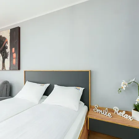 Laba Kolobrzeg Apartamenty Kasprowicza 20C Parking Basen Fitness Bawialnia W Cenie, Parkplatz Schwimmbad Fitness Spielzimmer Im Preis Exterior photo