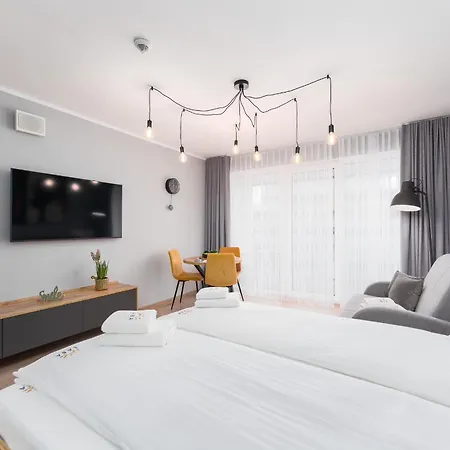 Laba Kolobrzeg Apartamenty Kasprowicza 20C Parking Basen Fitness Bawialnia W Cenie, Parkplatz Schwimmbad Fitness Spielzimmer Im Preis Exterior photo