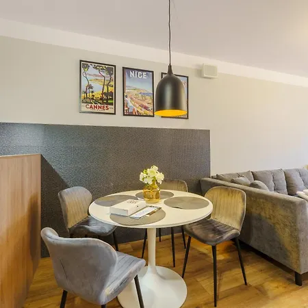 Laba Kolobrzeg Apartamenty Kasprowicza 20C Parking Basen Fitness Bawialnia W Cenie, Parkplatz Schwimmbad Fitness Spielzimmer Im Preis Exterior photo
