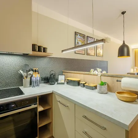 Laba Kolobrzeg Apartamenty Kasprowicza 20C Parking Basen Fitness Bawialnia W Cenie, Parkplatz Schwimmbad Fitness Spielzimmer Im Preis Exterior photo