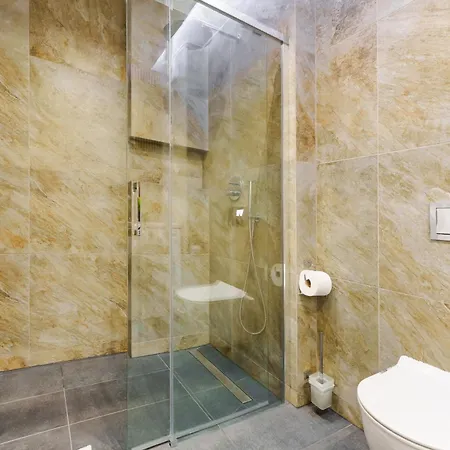 Laba Kolobrzeg Apartamenty Kasprowicza 20C Parking Basen Fitness Bawialnia W Cenie, Parkplatz Schwimmbad Fitness Spielzimmer Im Preis Exterior photo