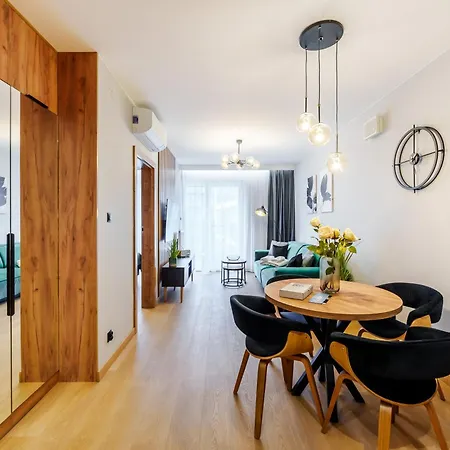 Laba Kolobrzeg Apartamenty Kasprowicza 20C Parking Basen Fitness Bawialnia W Cenie, Parkplatz Schwimmbad Fitness Spielzimmer Im Preis Exterior photo