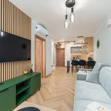 Laba Kolobrzeg Apartamenty Kasprowicza 20C Parking Basen Fitness Bawialnia W Cenie, Parkplatz Schwimmbad Fitness Spielzimmer Im Preis Exterior photo