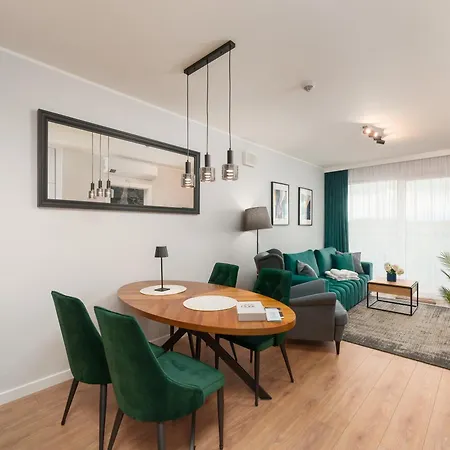 Laba Kolobrzeg Apartamenty Kasprowicza 20C Parking Basen Fitness Bawialnia W Cenie, Parkplatz Schwimmbad Fitness Spielzimmer Im Preis Exterior photo