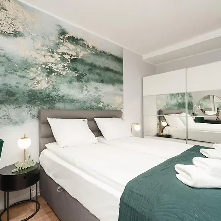 Laba Kolobrzeg Apartamenty Kasprowicza 20C Parking Basen Fitness Bawialnia W Cenie, Parkplatz Schwimmbad Fitness Spielzimmer Im Preis Exterior photo