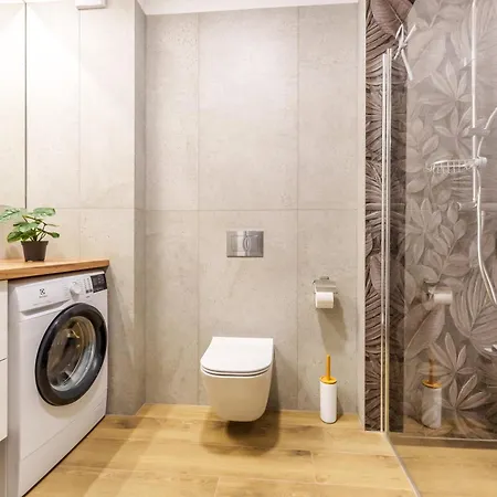 Laba Kolobrzeg Apartamenty Kasprowicza 20C Parking Basen Fitness Bawialnia W Cenie, Parkplatz Schwimmbad Fitness Spielzimmer Im Preis Exterior photo