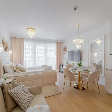 Laba Kolobrzeg Apartamenty Kasprowicza 20C Parking Basen Fitness Bawialnia W Cenie, Parkplatz Schwimmbad Fitness Spielzimmer Im Preis Exterior photo