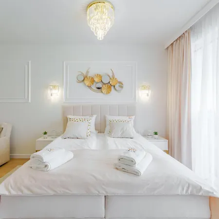Laba Kolobrzeg Apartamenty Kasprowicza 20C Parking Basen Fitness Bawialnia W Cenie, Parkplatz Schwimmbad Fitness Spielzimmer Im Preis Exterior photo