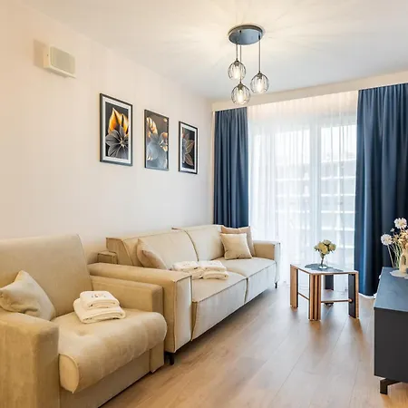 Laba Kolobrzeg Apartamenty Kasprowicza 20C Parking Basen Fitness Bawialnia W Cenie, Parkplatz Schwimmbad Fitness Spielzimmer Im Preis Exterior photo