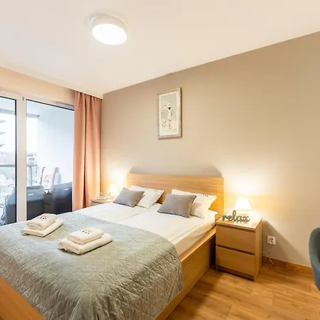 Laba Kolobrzeg Apartamenty Kasprowicza 20C Parking Basen Fitness Bawialnia W Cenie, Parkplatz Schwimmbad Fitness Spielzimmer Im Preis Exterior photo