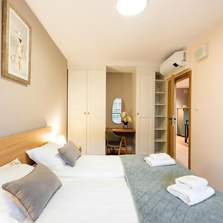 Laba Kolobrzeg Apartamenty Kasprowicza 20C Parking Basen Fitness Bawialnia W Cenie, Parkplatz Schwimmbad Fitness Spielzimmer Im Preis Exterior photo