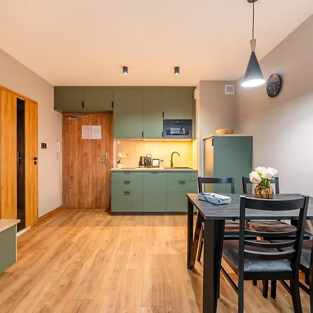 Laba Kolobrzeg Apartamenty Kasprowicza 20C Parking Basen Fitness Bawialnia W Cenie, Parkplatz Schwimmbad Fitness Spielzimmer Im Preis Exterior photo