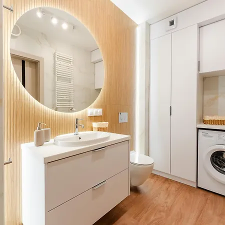 Laba Kolobrzeg Apartamenty Kasprowicza 20C Parking Basen Fitness Bawialnia W Cenie, Parkplatz Schwimmbad Fitness Spielzimmer Im Preis Exterior photo