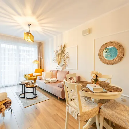 Laba Kolobrzeg Apartamenty Kasprowicza 20C Parking Basen Fitness Bawialnia W Cenie, Parkplatz Schwimmbad Fitness Spielzimmer Im Preis Exterior photo