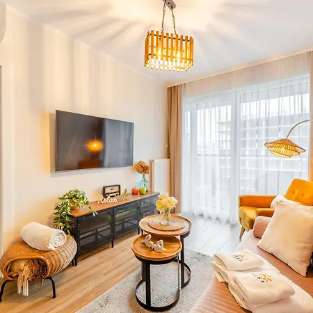 Laba Kolobrzeg Apartamenty Kasprowicza 20C Parking Basen Fitness Bawialnia W Cenie, Parkplatz Schwimmbad Fitness Spielzimmer Im Preis Exterior photo