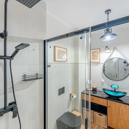 Laba Kolobrzeg Apartamenty Kasprowicza 20C Parking Basen Fitness Bawialnia W Cenie, Parkplatz Schwimmbad Fitness Spielzimmer Im Preis Exterior photo