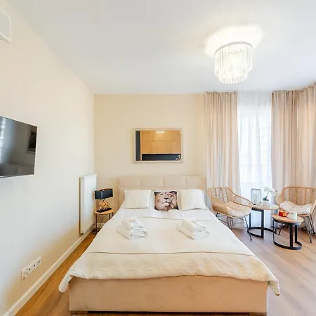 Laba Kolobrzeg Apartamenty Kasprowicza 20C Parking Basen Fitness Bawialnia W Cenie, Parkplatz Schwimmbad Fitness Spielzimmer Im Preis Exterior photo