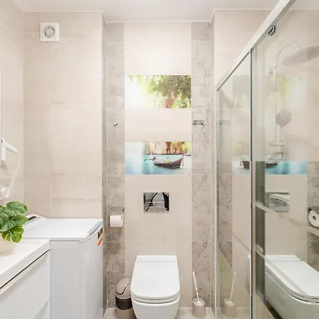 Laba Kolobrzeg Apartamenty Kasprowicza 20C Parking Basen Fitness Bawialnia W Cenie, Parkplatz Schwimmbad Fitness Spielzimmer Im Preis Exterior photo