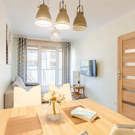 Laba Kolobrzeg Apartamenty Kasprowicza 20C Parking Basen Fitness Bawialnia W Cenie, Parkplatz Schwimmbad Fitness Spielzimmer Im Preis Exterior photo