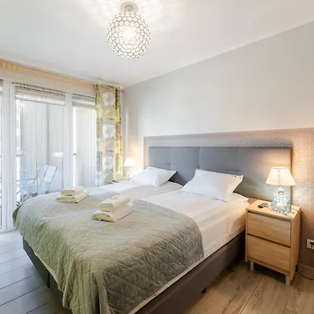 Laba Kolobrzeg Apartamenty Kasprowicza 20C Parking Basen Fitness Bawialnia W Cenie, Parkplatz Schwimmbad Fitness Spielzimmer Im Preis Exterior photo
