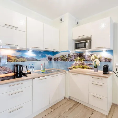 Laba Kolobrzeg Apartamenty Kasprowicza 20C Parking Basen Fitness Bawialnia W Cenie, Parkplatz Schwimmbad Fitness Spielzimmer Im Preis Exterior photo