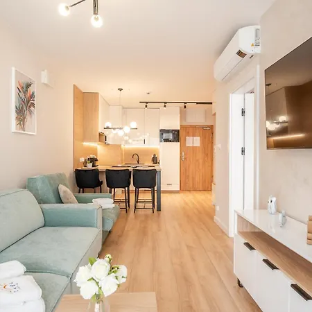 Laba Kolobrzeg Apartamenty Kasprowicza 20C Parking Basen Fitness Bawialnia W Cenie, Parkplatz Schwimmbad Fitness Spielzimmer Im Preis Exterior photo