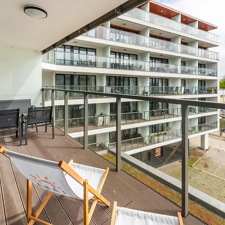 Laba Kolobrzeg Apartamenty Kasprowicza 20C Parking Basen Fitness Bawialnia W Cenie, Parkplatz Schwimmbad Fitness Spielzimmer Im Preis Exterior photo