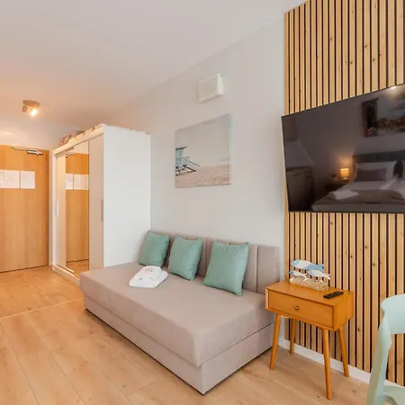 Laba Kolobrzeg Apartamenty Kasprowicza 20C Parking Basen Fitness Bawialnia W Cenie, Parkplatz Schwimmbad Fitness Spielzimmer Im Preis Exterior photo