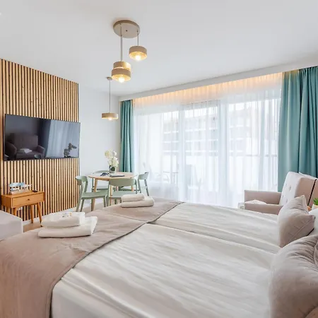 Laba Kolobrzeg Apartamenty Kasprowicza 20C Parking Basen Fitness Bawialnia W Cenie, Parkplatz Schwimmbad Fitness Spielzimmer Im Preis Exterior photo